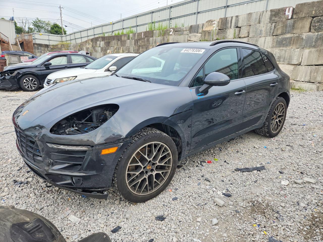 2018 PORSCHE MACAN