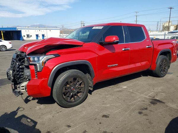 2022 TOYOTA TUNDRA Limited