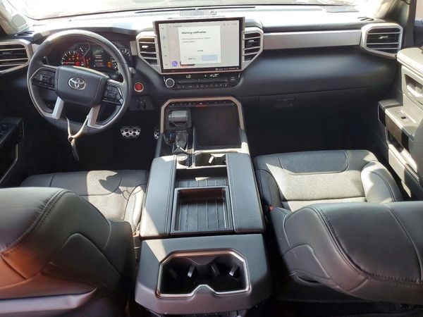 2022 TOYOTA TUNDRA Limited