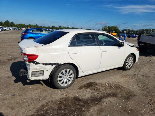 2012 TOYOTA COROLLA