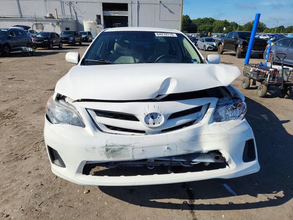 2012 TOYOTA COROLLA