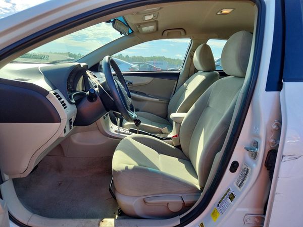 2012 TOYOTA COROLLA