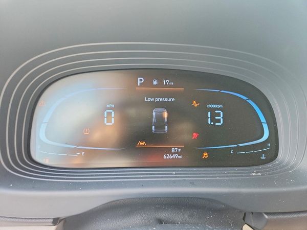 2023 HYUNDAI VENUE SEL, Limited