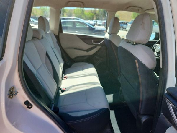 2019 SUBARU FORESTER