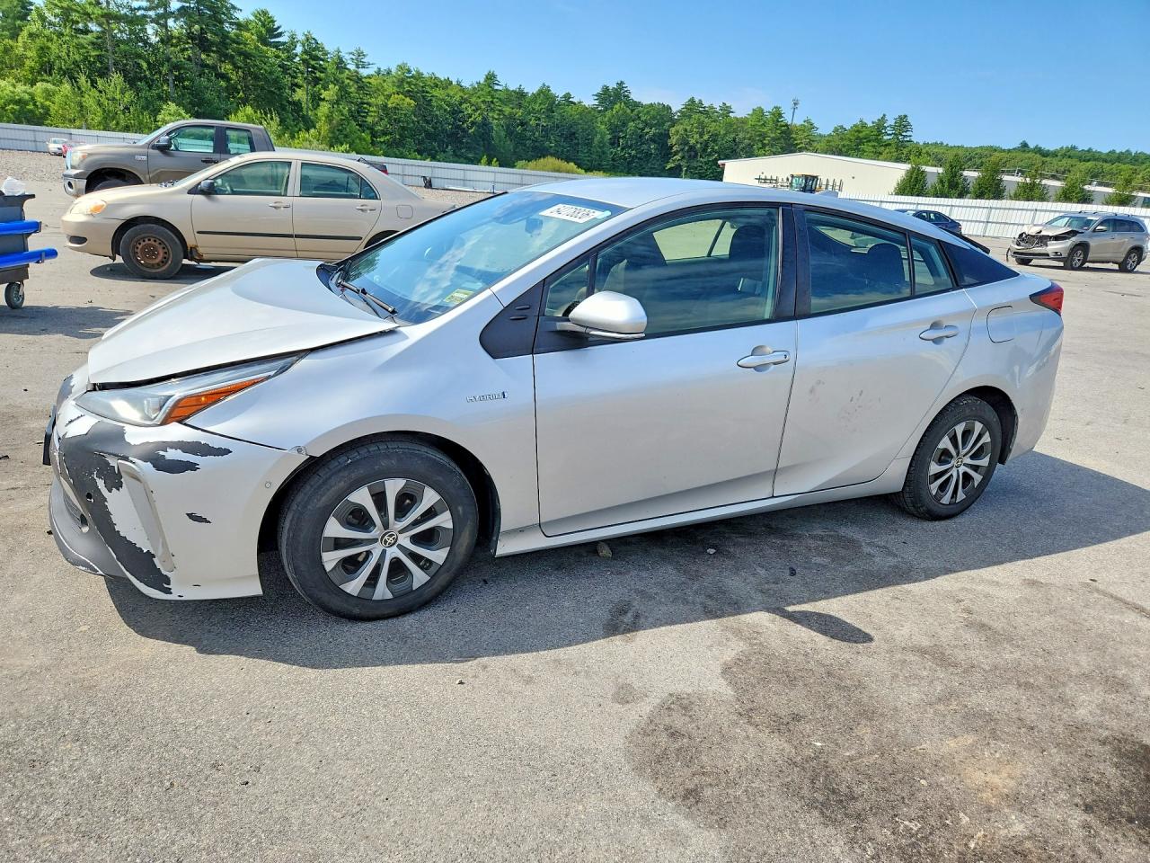 2021 TOYOTA PRIUS — Front 3/4