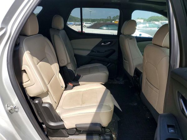 2022 CHEVROLET TRAVERSE Premier