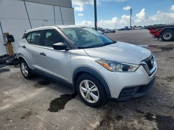 2020 NISSAN KICKS