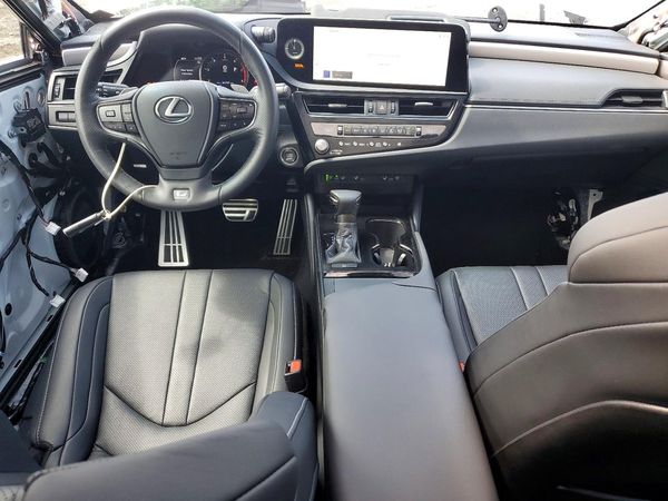 2023 LEXUS ES 350 F Sport Handling