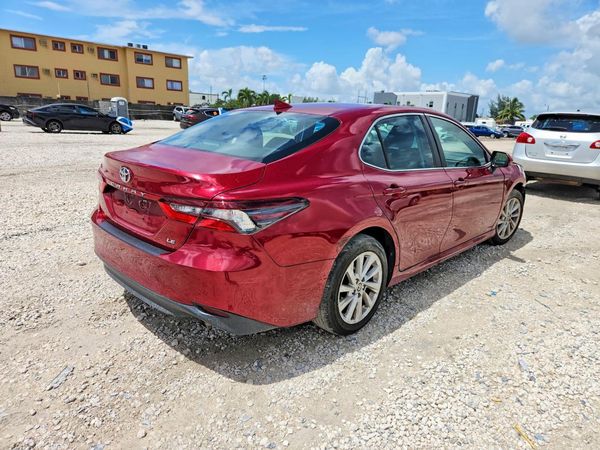 2022 TOYOTA CAMRY