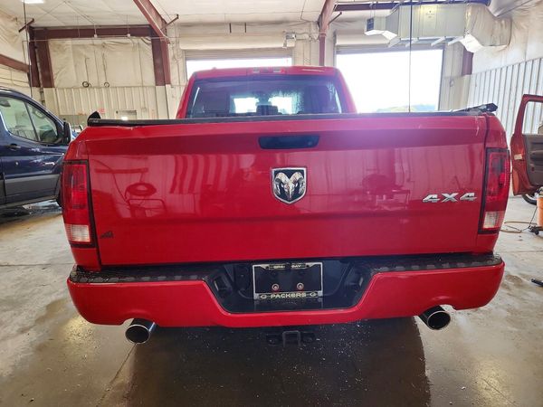 2013 RAM 1500 ST