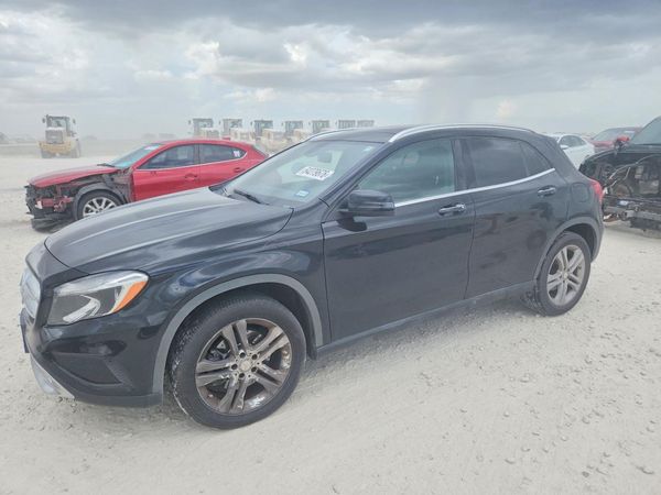 2016 MERCEDES-BENZ GLA GLA250-4M