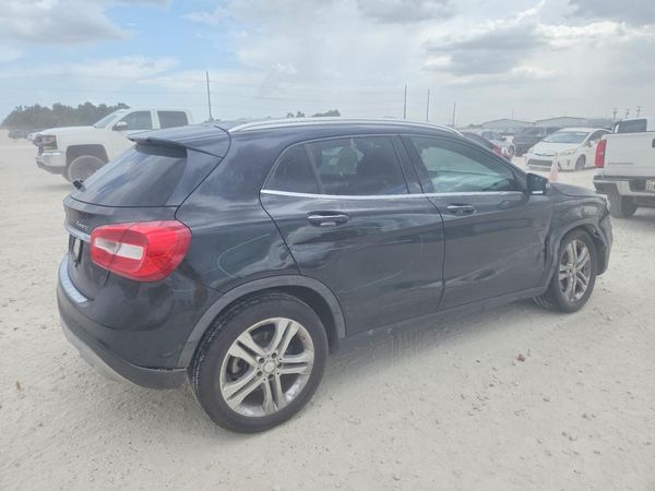 2016 MERCEDES-BENZ GLA GLA250-4M