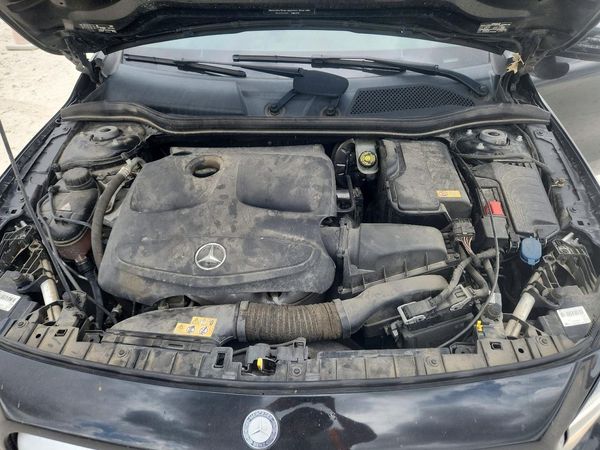 2016 MERCEDES-BENZ GLA GLA250-4M