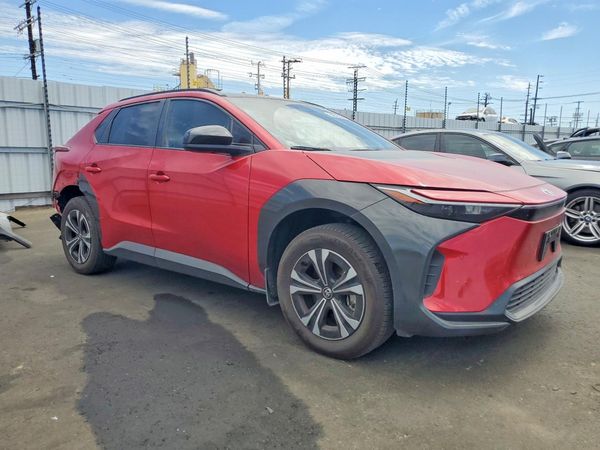 2025 TOYOTA BZ4X