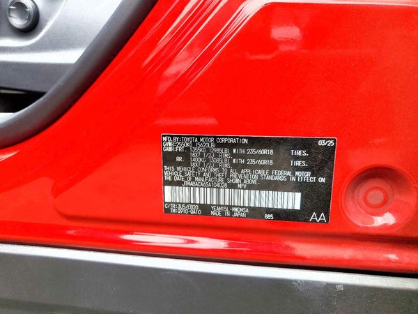 2025 TOYOTA BZ4X