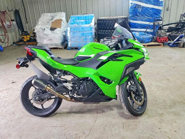 2026 KAWASAKI EX500
