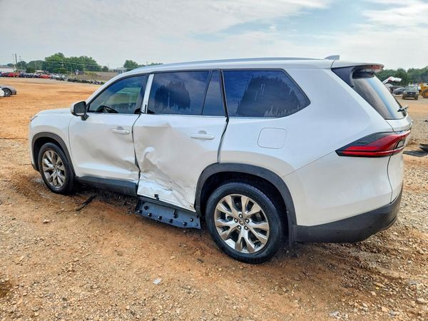 2026 TOYOTA GRAND HIGHLANDER