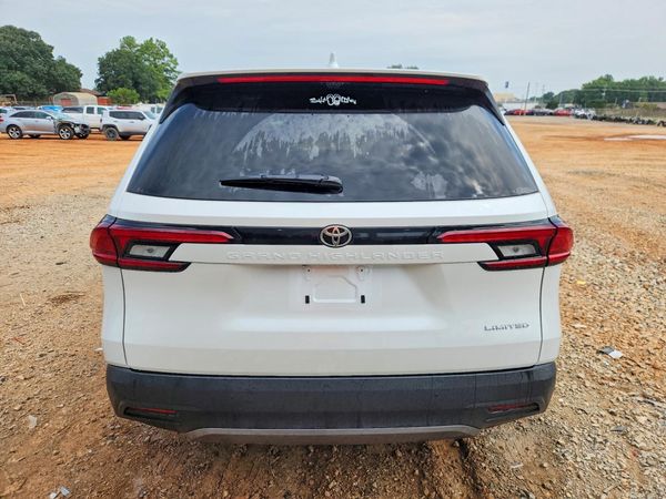2026 TOYOTA GRAND HIGHLANDER
