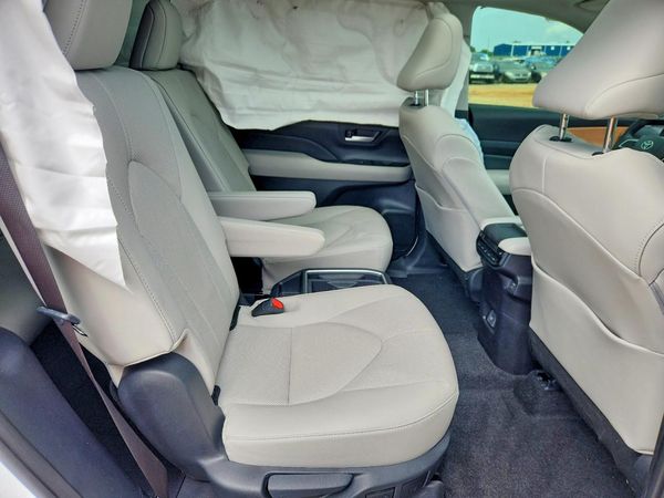 2026 TOYOTA GRAND HIGHLANDER