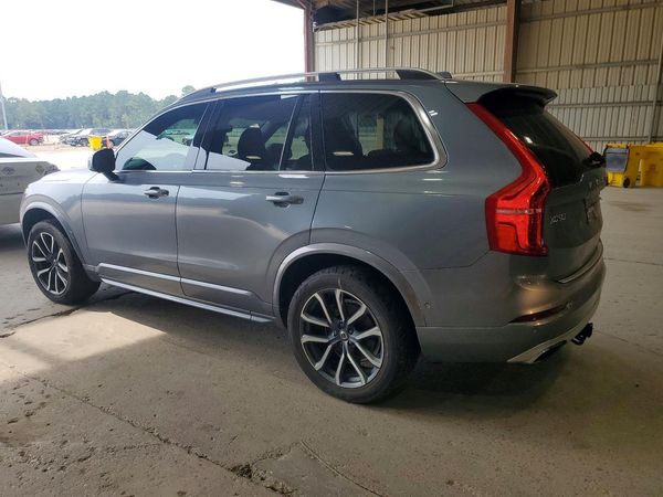 2018 VOLVO XC90