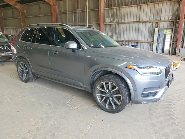 2018 VOLVO XC90