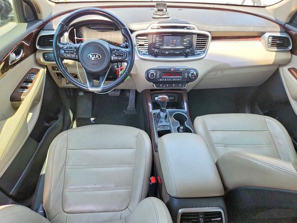 2016 KIA SORENTO