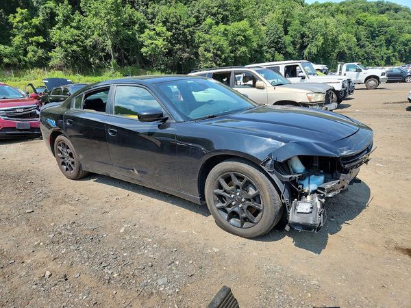 2017 DODGE CHARGER SXT