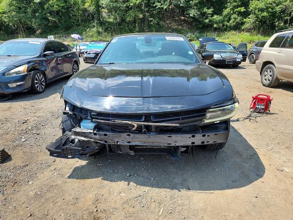 2017 DODGE CHARGER SXT