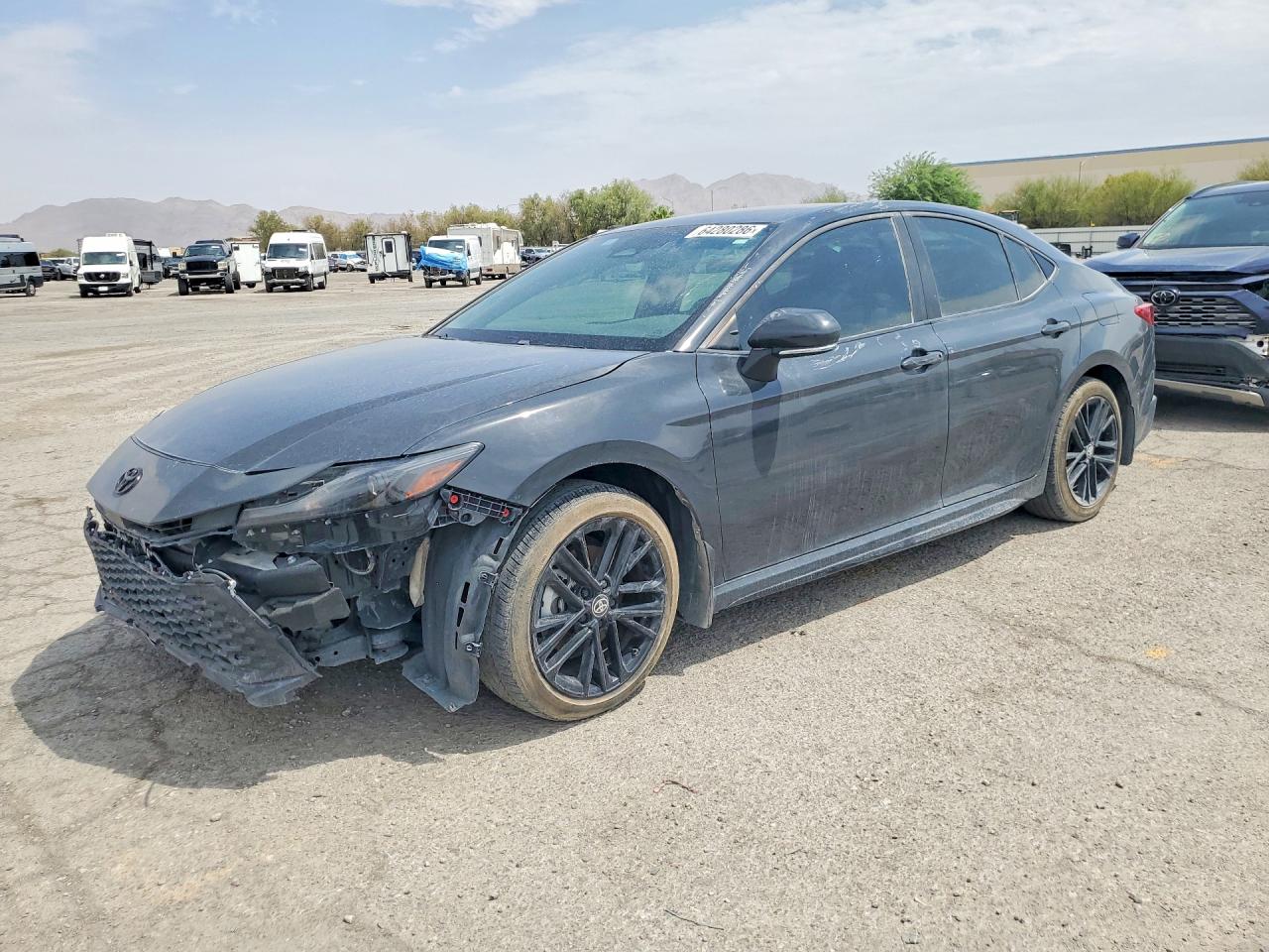 2025 TOYOTA CAMRY