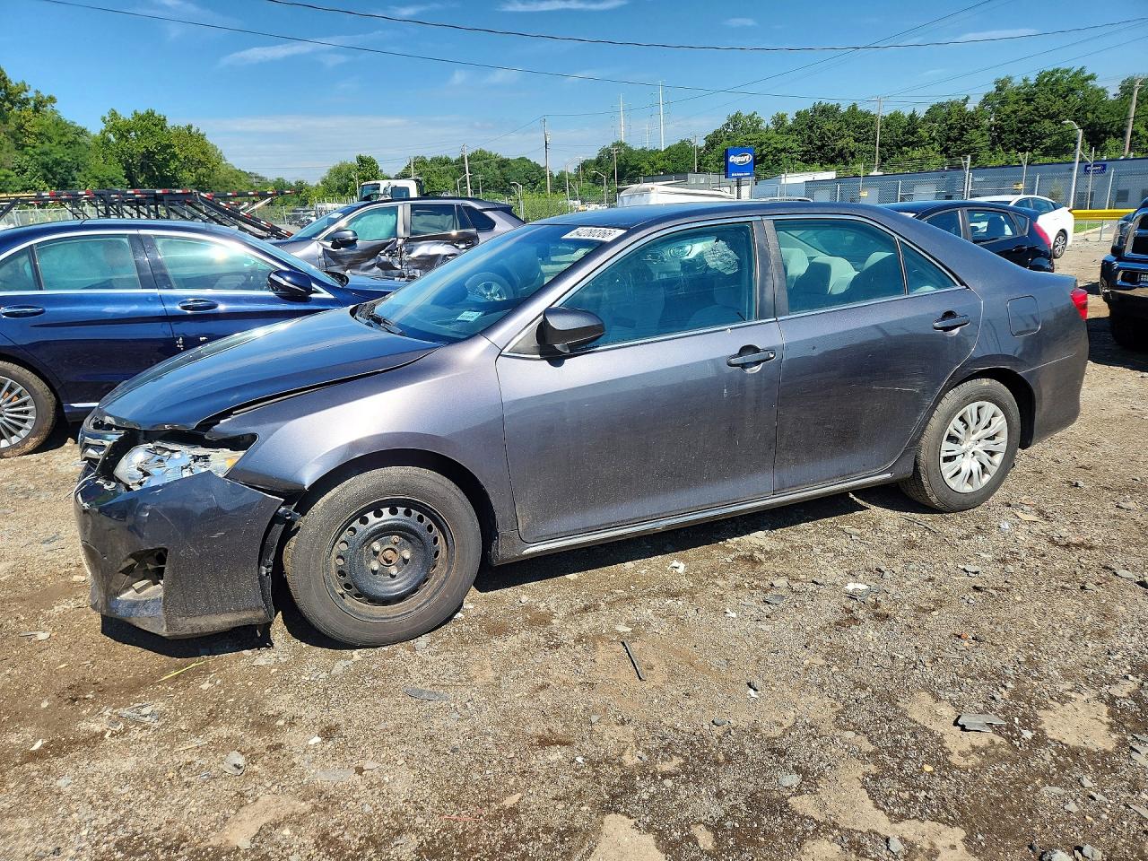 2014 TOYOTA CAMRY