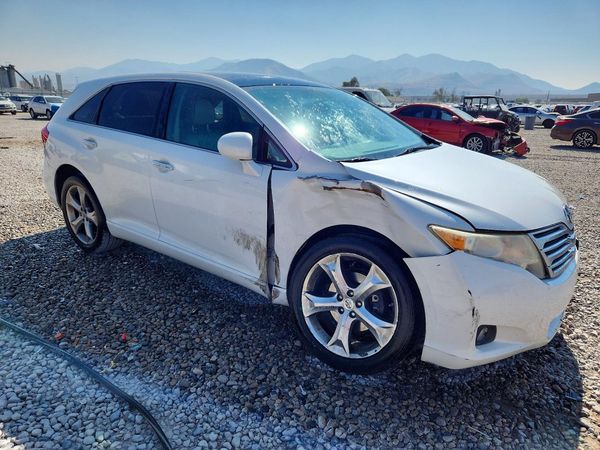 2012 TOYOTA VENZA