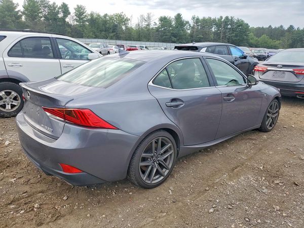2017 LEXUS IS