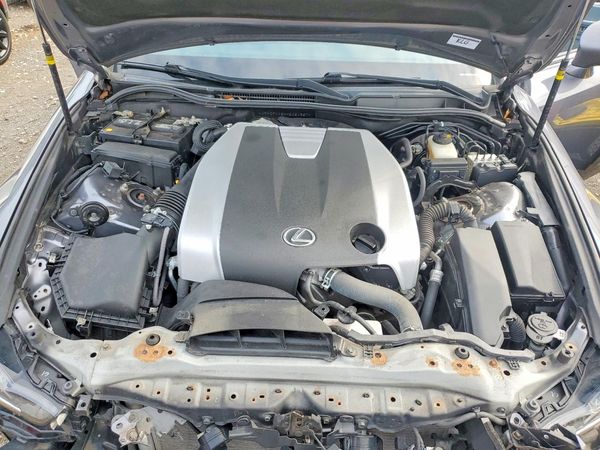 2017 LEXUS IS