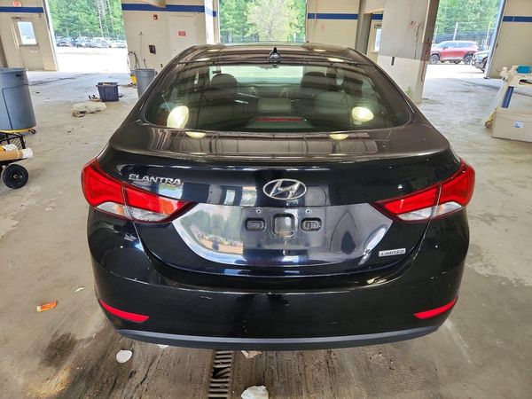2014 HYUNDAI ELANTRA GLS(Middle)