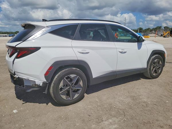 2026 HYUNDAI TUCSON SEL, SEL Plus