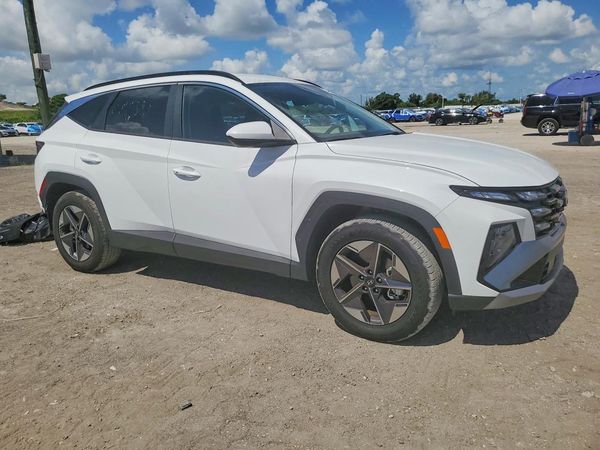 2026 HYUNDAI TUCSON SEL, SEL Plus