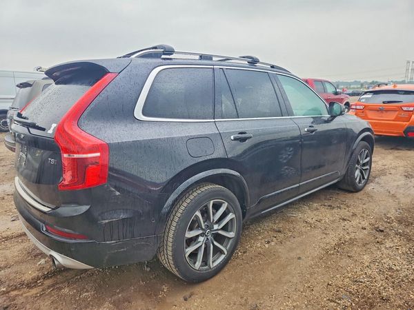 2019 VOLVO XC90