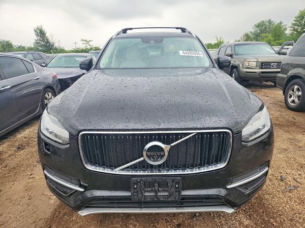 2019 VOLVO XC90