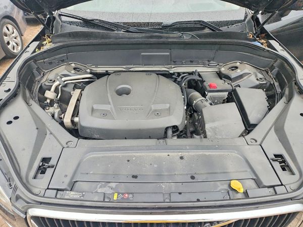 2019 VOLVO XC90