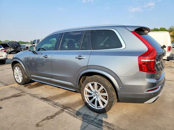 2016 VOLVO XC90