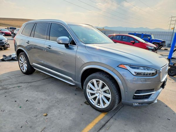 2016 VOLVO XC90