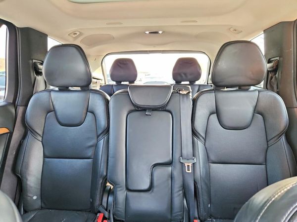 2016 VOLVO XC90