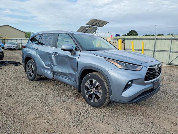 2024 TOYOTA HIGHLANDER