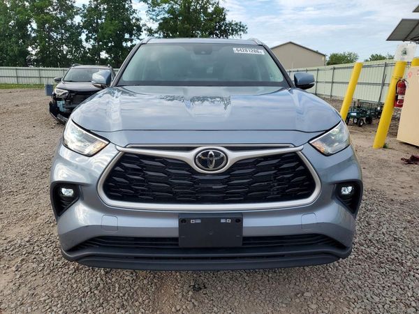 2024 TOYOTA HIGHLANDER
