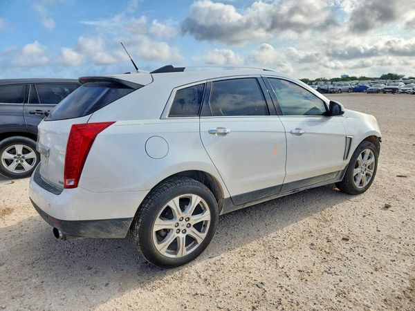 2013 CADILLAC SRX Performance