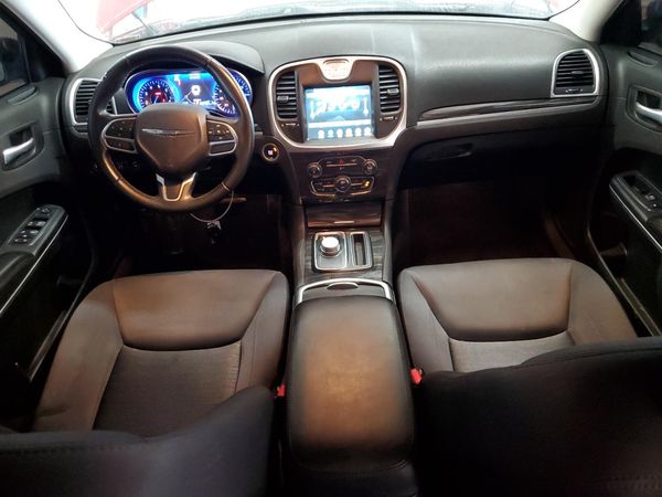 2018 CHRYSLER 300