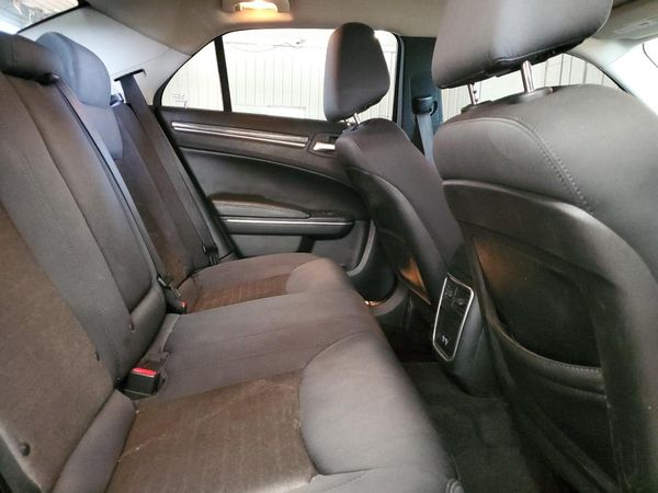 2018 CHRYSLER 300