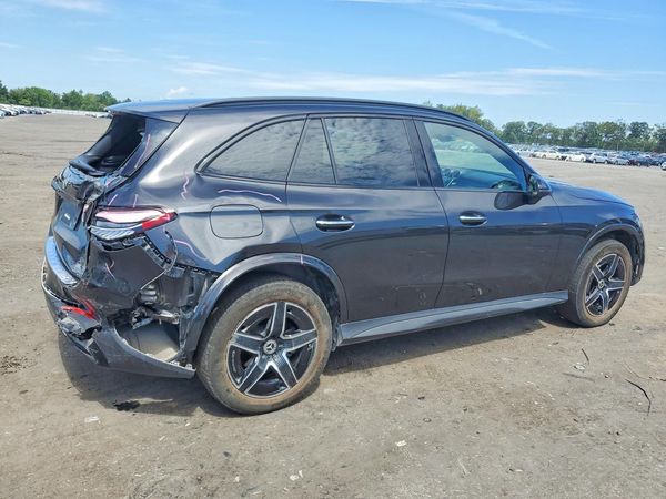 2024 MERCEDES-BENZ GLC