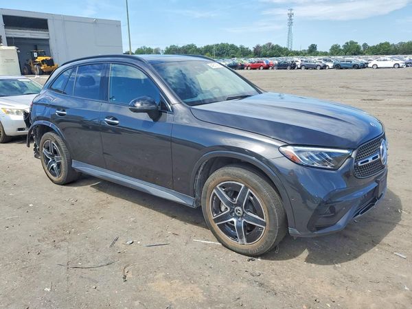 2024 MERCEDES-BENZ GLC