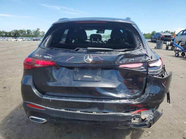 2024 MERCEDES-BENZ GLC